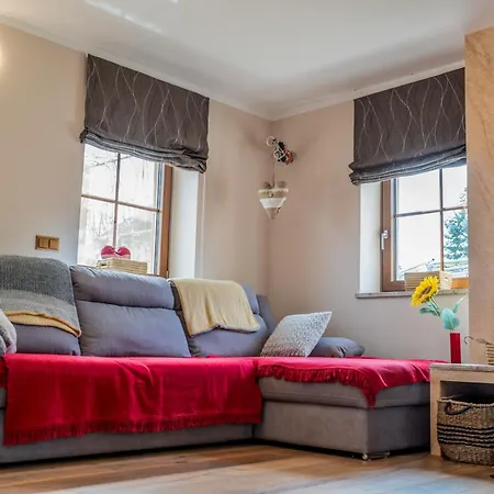 Nedelkova Zidanca Apartment Trnovska Vas