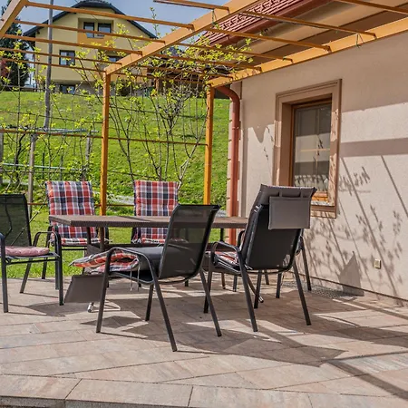 Nedelkova Zidanca Apartmán *